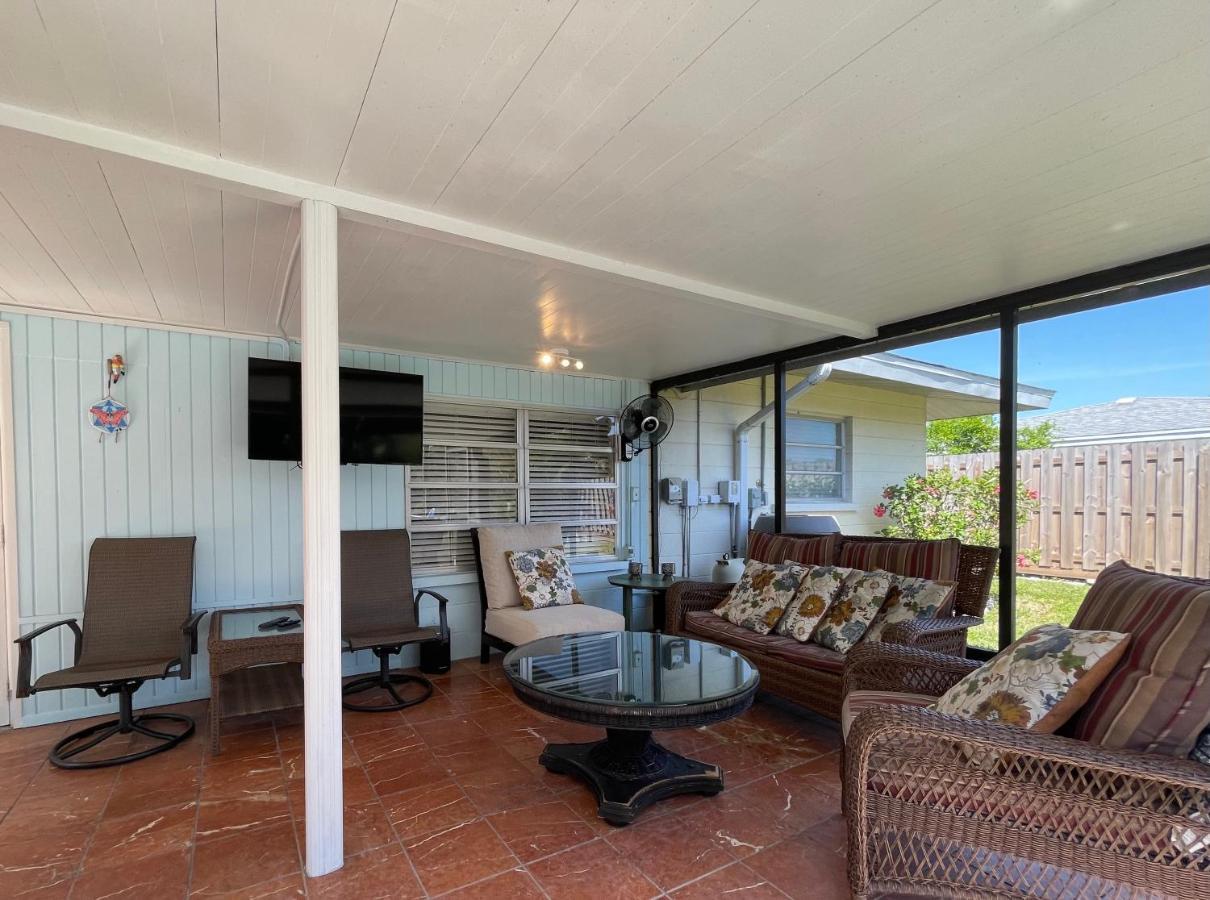 サラソータ Rowena House 2Bd Den 2Bth Heated Pool Near Siesta Keyヴィラ エクステリア 写真