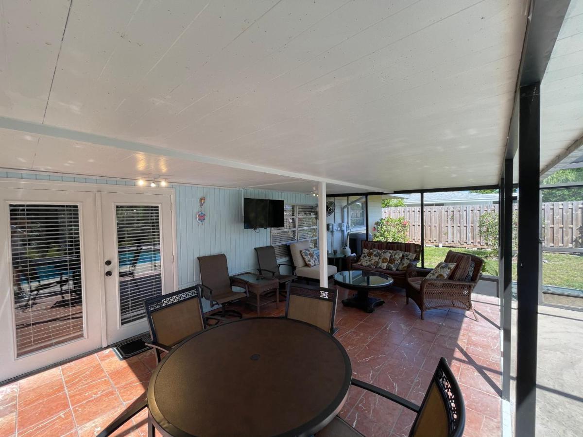 サラソータ Rowena House 2Bd Den 2Bth Heated Pool Near Siesta Keyヴィラ エクステリア 写真